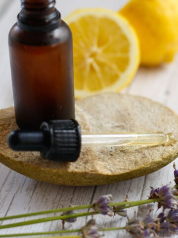 DIY Oil Dace Cleanser Featured Image