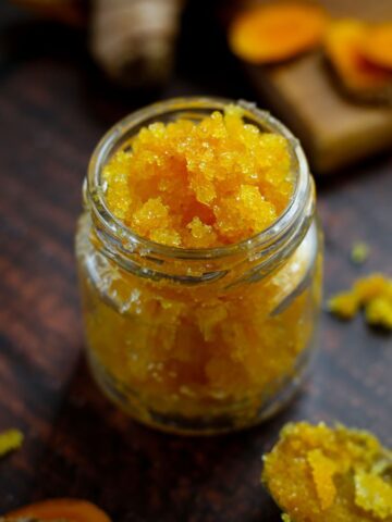 DIY Turmeric Lip Scrub Featured Image